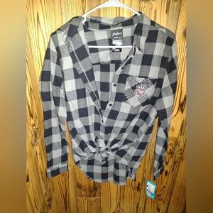 Juniors medium wi.badger flannel